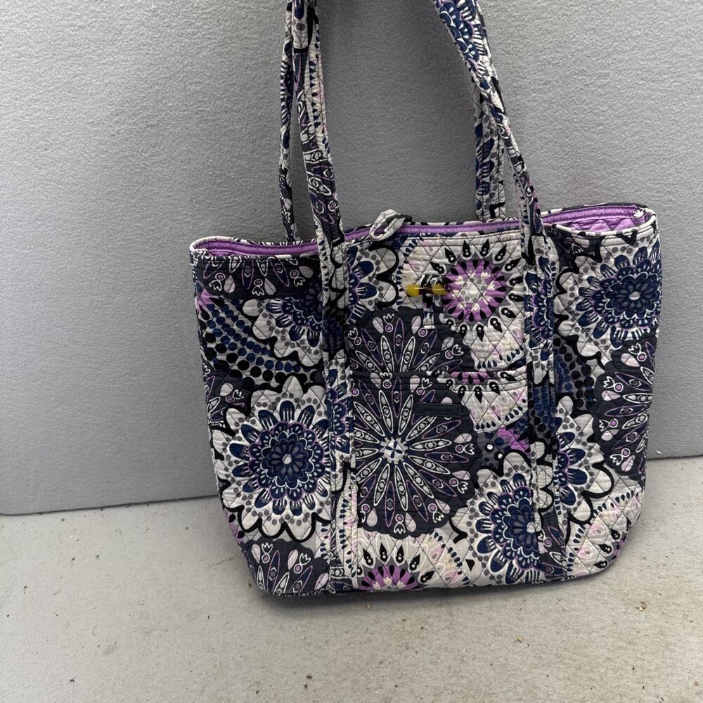 Vera Bradley Mimosa Medallion Glenna Satchel Tote Bag Purse Purple Quilted